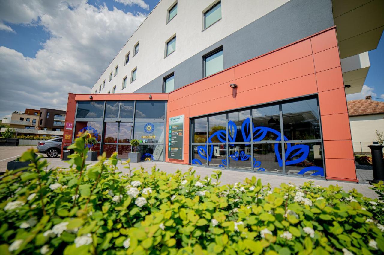 Oneloft Hotel Obernai Exterior foto