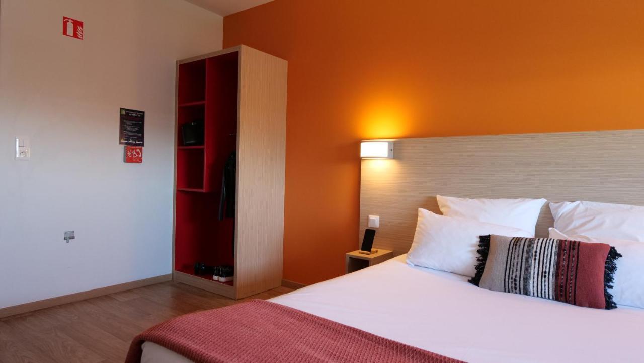 Oneloft Hotel Obernai Exterior foto